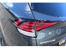 2023 Kia Sportage AWD | LEATHER | NAV | PANORAMIC SUNROOF | 360 - Photo 9