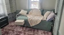 Private Room for Rent in Walkerville/Riverside, Windsor – Sept 1