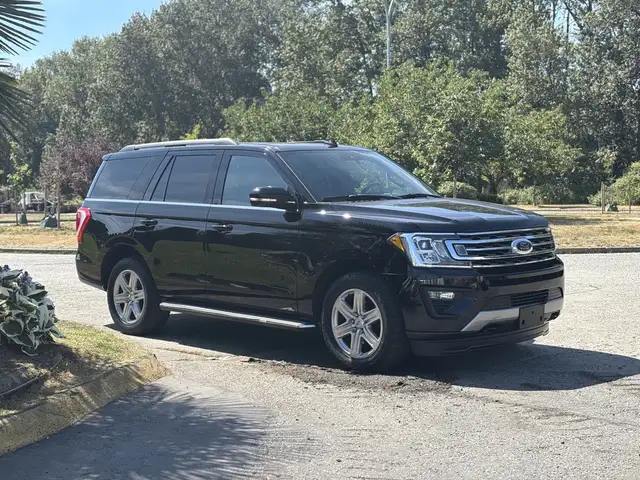 2018 Ford Expedition XLT 4dr SUV 4WD (3.5L 6cyl Turbo 10A)