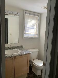 Room for Rent ~ Mississauga Rd / Derry - Photo 3