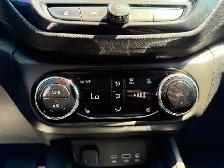 2021 Chevrolet Trailblazer FWD 4dr LT - Photo 13