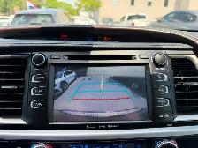 2019 Toyota Highlander AWD XLE - Photo 14