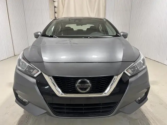 Nissan Versa SV CVT 2021 à vendre