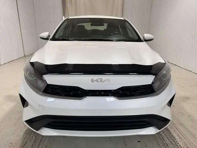 KIA Forte LX IVT 2023 à vendre