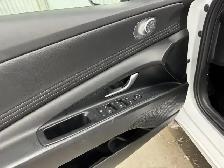 Hyundai Elantra Preferred Gps Mags 2024 à vendre (Déjà Inspecté) - Photo 13