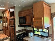 2011 Sabre 25RLOD 25 Ft T/A Fifth Wheel Silhouette - Photo 11