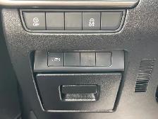 2021 Mazda 3 GS - Photo 14