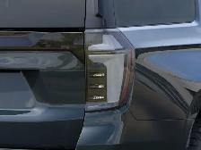 2026 Chevrolet Suburban Z71 - Photo 11