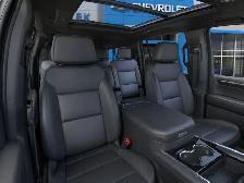 2026 Chevrolet Suburban Z71 - Photo 16
