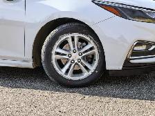 2018 Chevrolet Cruze LT Turbo 1.4L RS Package | Sunroof - Photo 11