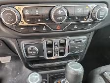 2020 Jeep Gladiator - Photo 19