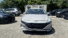 2023 Hyundai Elantra Essential, ALLOY WHEELS, BACKUP CAMERA, BLU - Photo 2