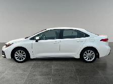 2022 Toyota Corolla SE - Photo 2