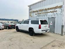 2019 Chevrolet Suburban 4WD 1500 LT 8 Passenger | No Accident | - Photo 6