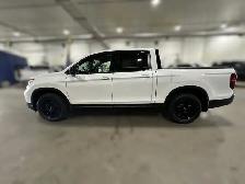 2022 Honda Ridgeline Black Edition - Photo 6