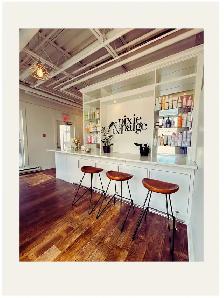 Licensed Hairstylist – Commission or Chair Rental