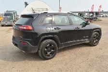2015 Jeep Cherokee Sport 4WD - Photo 3