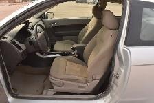2008 Ford Focus SE Coupe - Photo 8