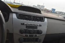 2008 Ford Focus SE Coupe - Photo 10