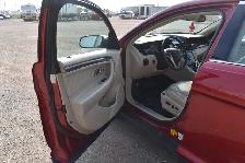 2015 Ford Taurus Limited AWD - Photo 6