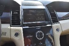 2015 Ford Taurus Limited AWD - Photo 11
