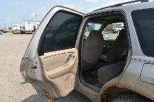 2001 Mazda Tribute DX 4WD - Photo 14