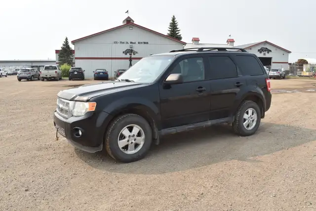 2011 Ford Escape XLT 4WD