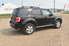 2011 Ford Escape XLT 4WD - Photo 3