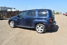 2010 Chevrolet HHR LS - Photo 2