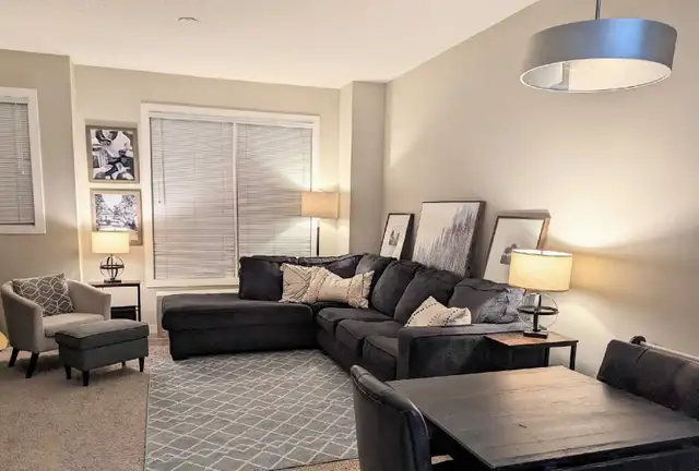 Townhouse FOR RENT-  AUG 1 - New Brighton SE