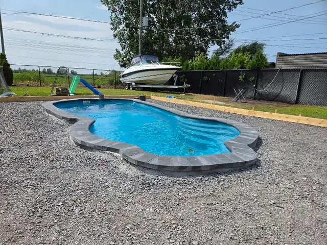 pave uni / muret / tourbe