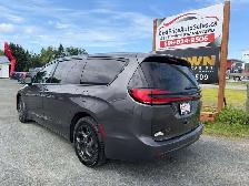 2022 Chrysler Pacifica Limited S! ROOF! CLEAN CARFAX! - Photo 3