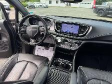 2022 Chrysler Pacifica Limited S! ROOF! CLEAN CARFAX! - Photo 29