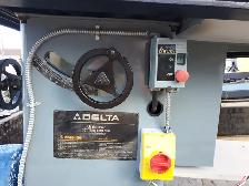 DELTA INDUSTRIAL TABLE SAW THREE PHASE POWER - Photo 2