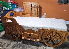 Ensemble de chambre a coucher pour enfant en  bois ( véritable ) - Photo 2