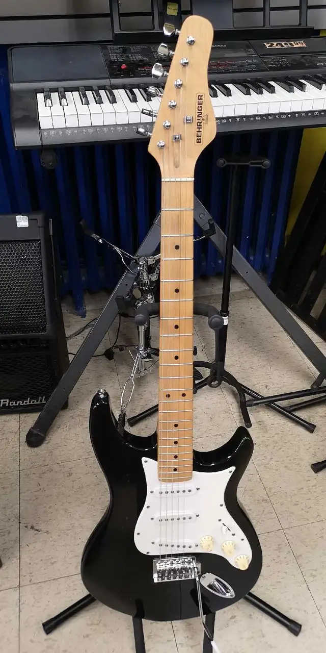 Guitare électrique Behringer