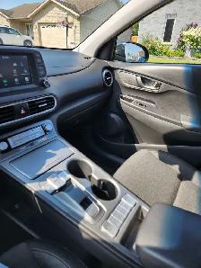 2021 Hyundai Kona Electric - Photo 2