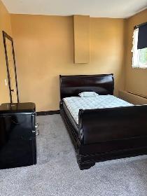 Room for Rent - Photo 2