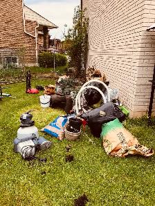 AFFORDABLE Junk Pickup & Garbage Removal Service 905 818 2335 - Photo 3
