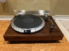 Victor / JVC TT-81 direct drive quartz lock turntable - Photo 2
