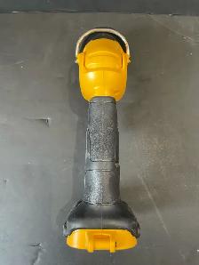 DEWALT WORK-LIGHT DCL 040 - Photo 3