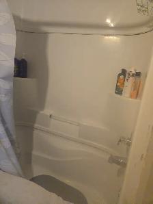 2 bedroom apartment available August 1 downtown Frederict - Photo 8