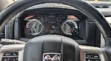 2015 Dodge Ram 1500 Larmie eco diesel 4x4 - Photo 10