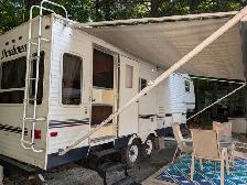 Fifth Wheel Dutchmen 27 LM5 (2006) 27 pi   Remise 10x12 — Terrai - Photo 9