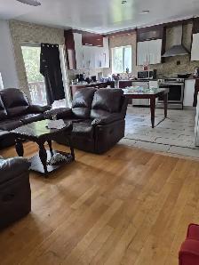 WOMEN-ONLY SHARED APARTMENT - PRIVATE ROOMS AVAILABLE