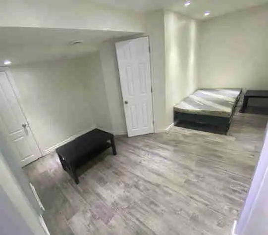 $650 Room for Rent Ajax Basement