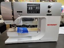 BERNINA B750 QE Sewing Machine