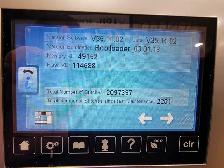BERNINA B750 QE Sewing Machine - Photo 2