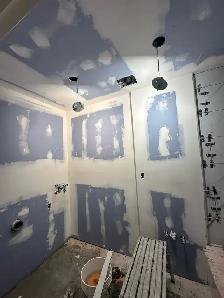 Fully Renovated 3½ Apartment for Rent - Photo 2