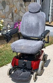 POWER WHEELCHAIR